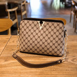 Mila's Vogue V-Trim: Metallic Chain Crossbody