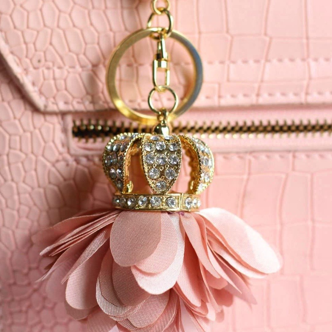 Gold Crown With Flower keychain