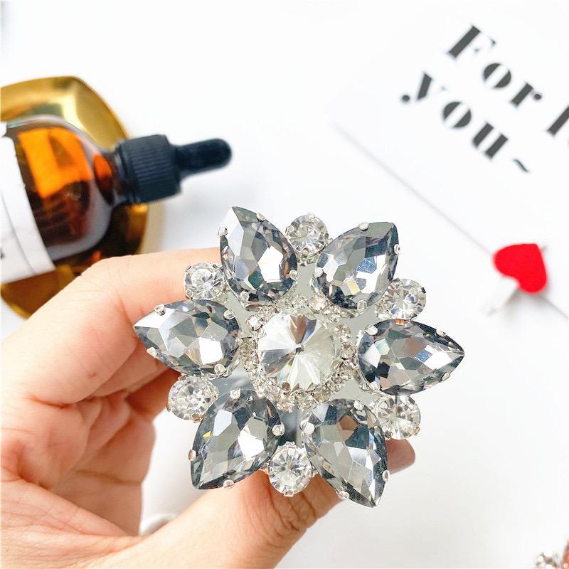 Flower Rhinestone Pop Socket